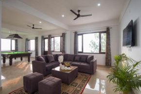 Alaya Stays 5 BHK with Hill View - Querencia